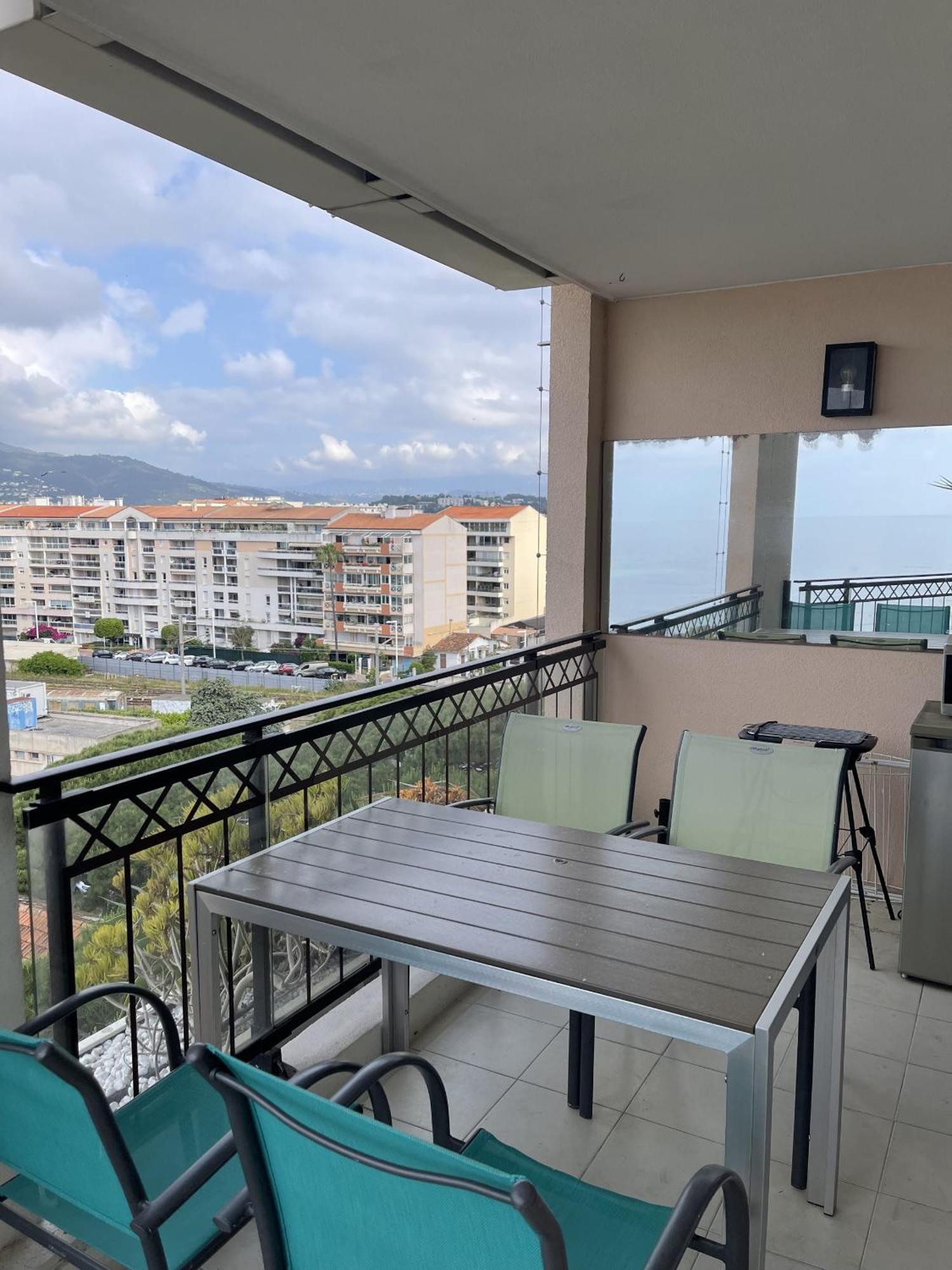 Apartment Vue Et Pisicne Cannes